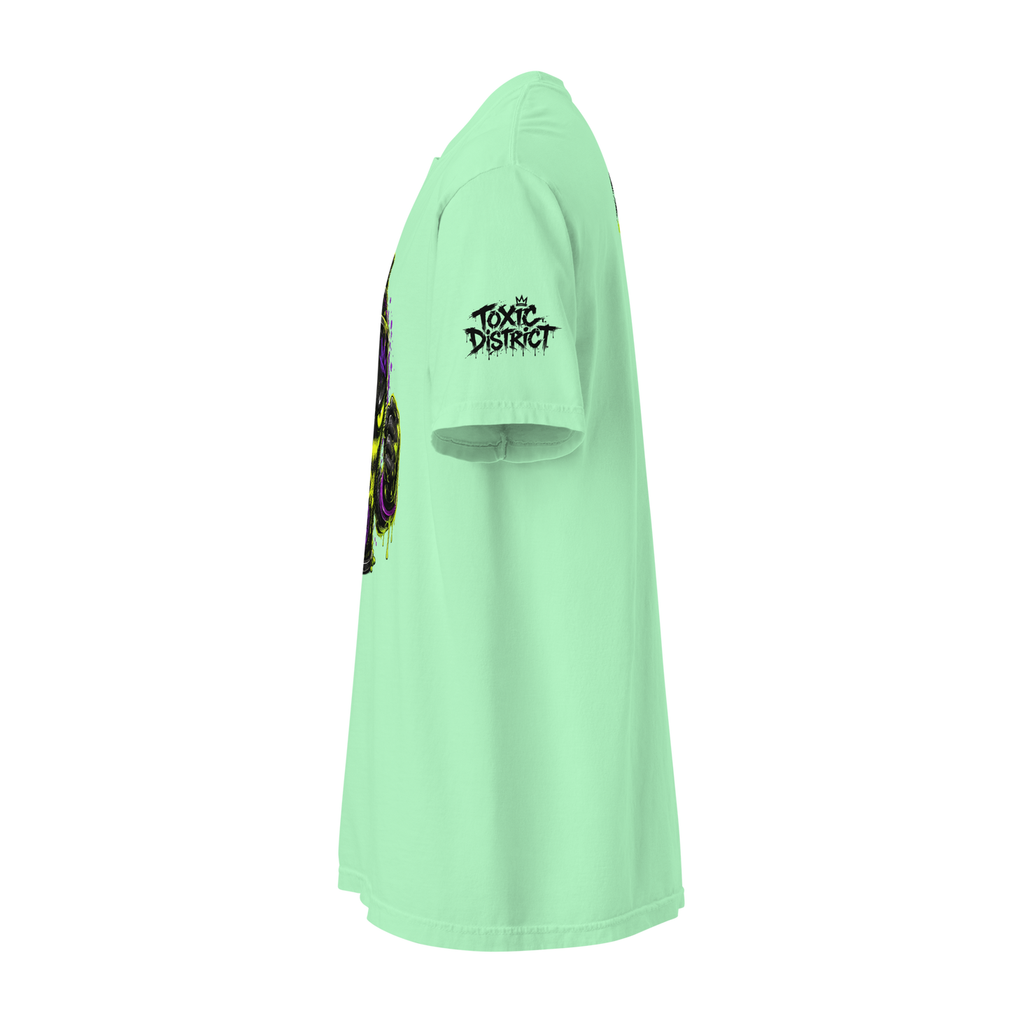 VANDAL Graffiti Spray Can Deluxe Tee